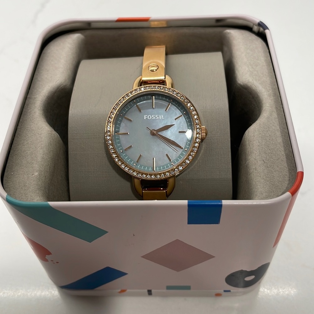Fossil BQ3277 Women`s Green Mop Dial Rose Gold-tone Stainless Steel Watch